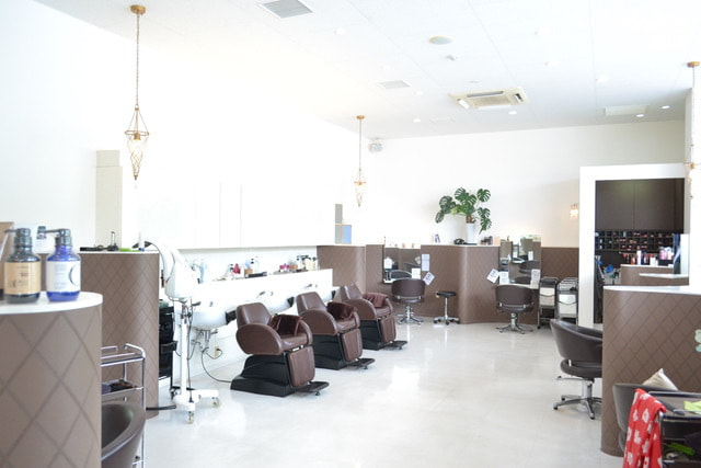 hair create mmヘアクリエイト ミリ 大分市生石145-44ミスターマックス西大分店内